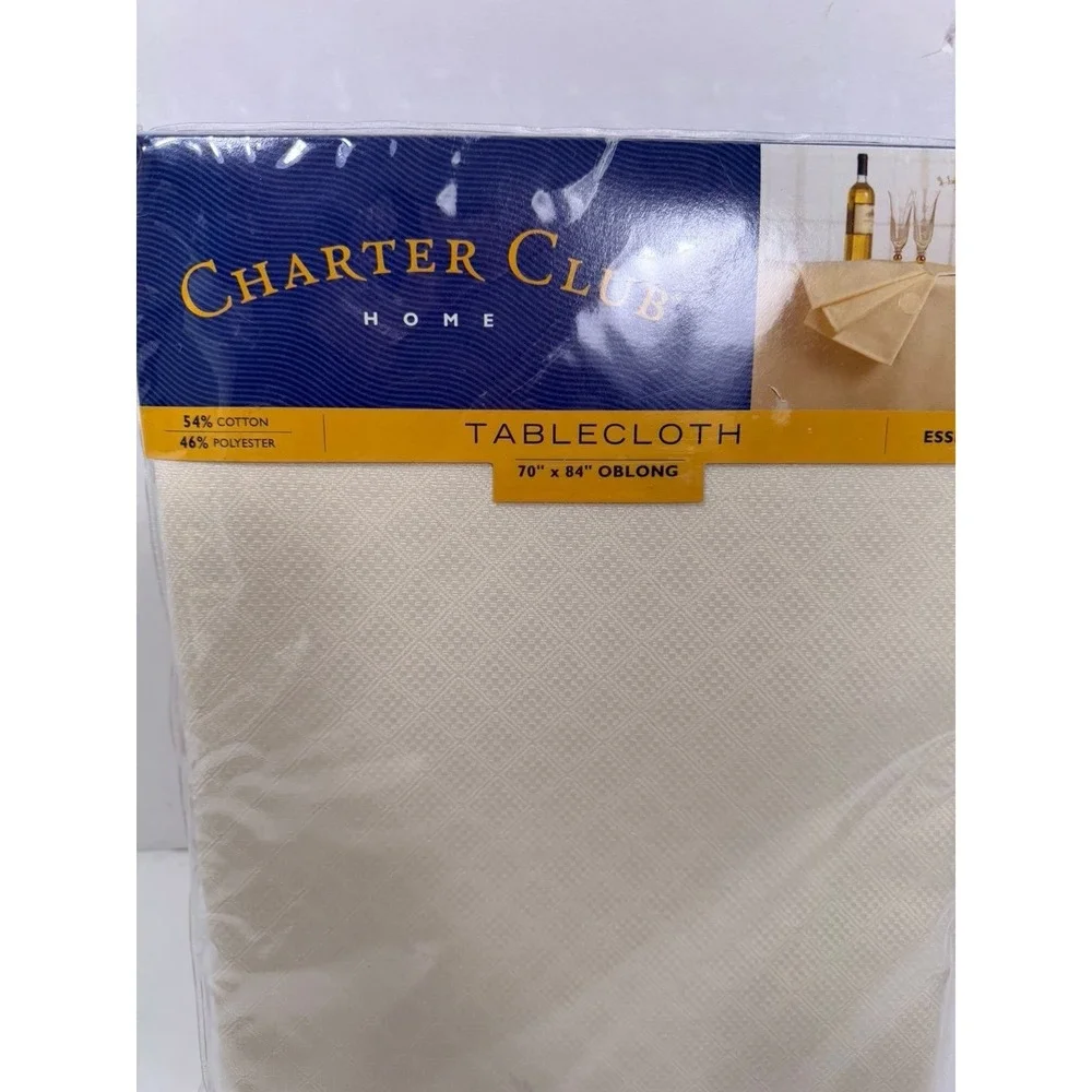 Macys Luxury‎ CHARTER CLUB  Oblong Tablecloth 70x84 Cream Off White Diamonds New